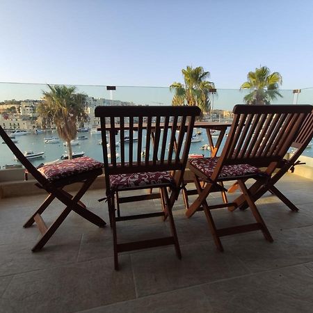 Aquamarine Sea Front Apartments - Second Floor Marsaskala Bagian luar foto