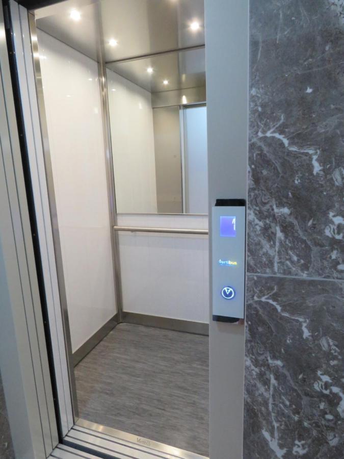 Aquamarine Sea Front Apartments - Second Floor Marsaskala Bagian luar foto